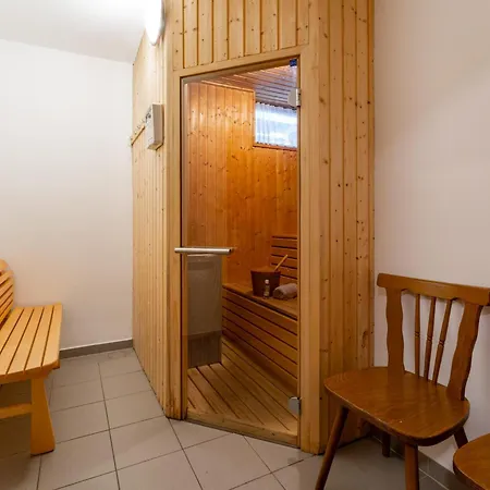 Sandra Chalet *