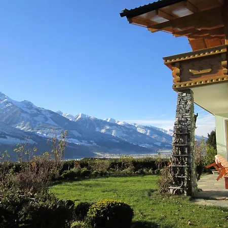 Sandra Chalet Piesendorf